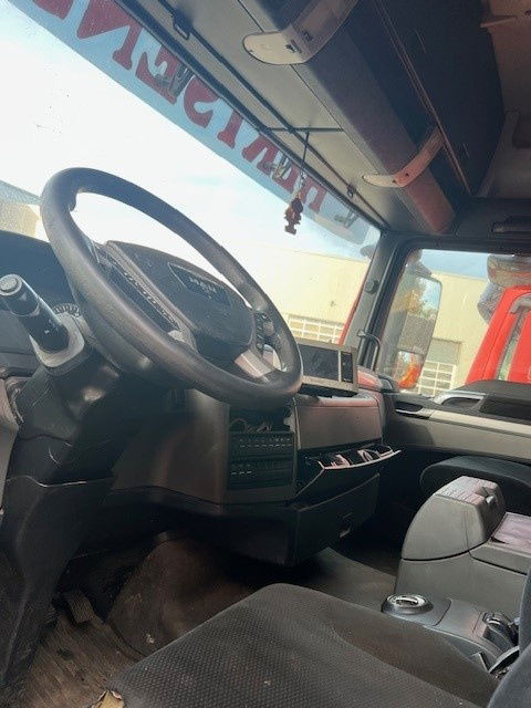 MAN TGX 18.440 .440 Euro5 - Vlačilec: slika 5 MAN TGX 18.440 .440 Euro5 - Vlačilec: slika 5