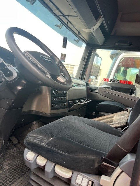 MAN TGX 18.440 .440 - Vlačilec: slika 3 MAN TGX 18.440 .440 - Vlačilec: slika 3