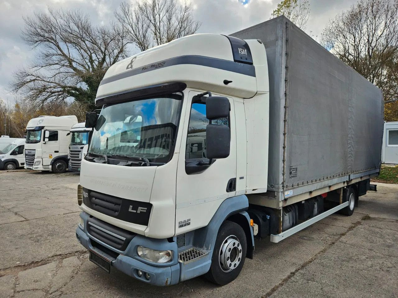 DAF LF 45.210 12t Euro5 EEV - Tovornjak s ponjavo: slika 1 DAF LF 45.210 12t Euro5 EEV - Tovornjak s ponjavo: slika 1