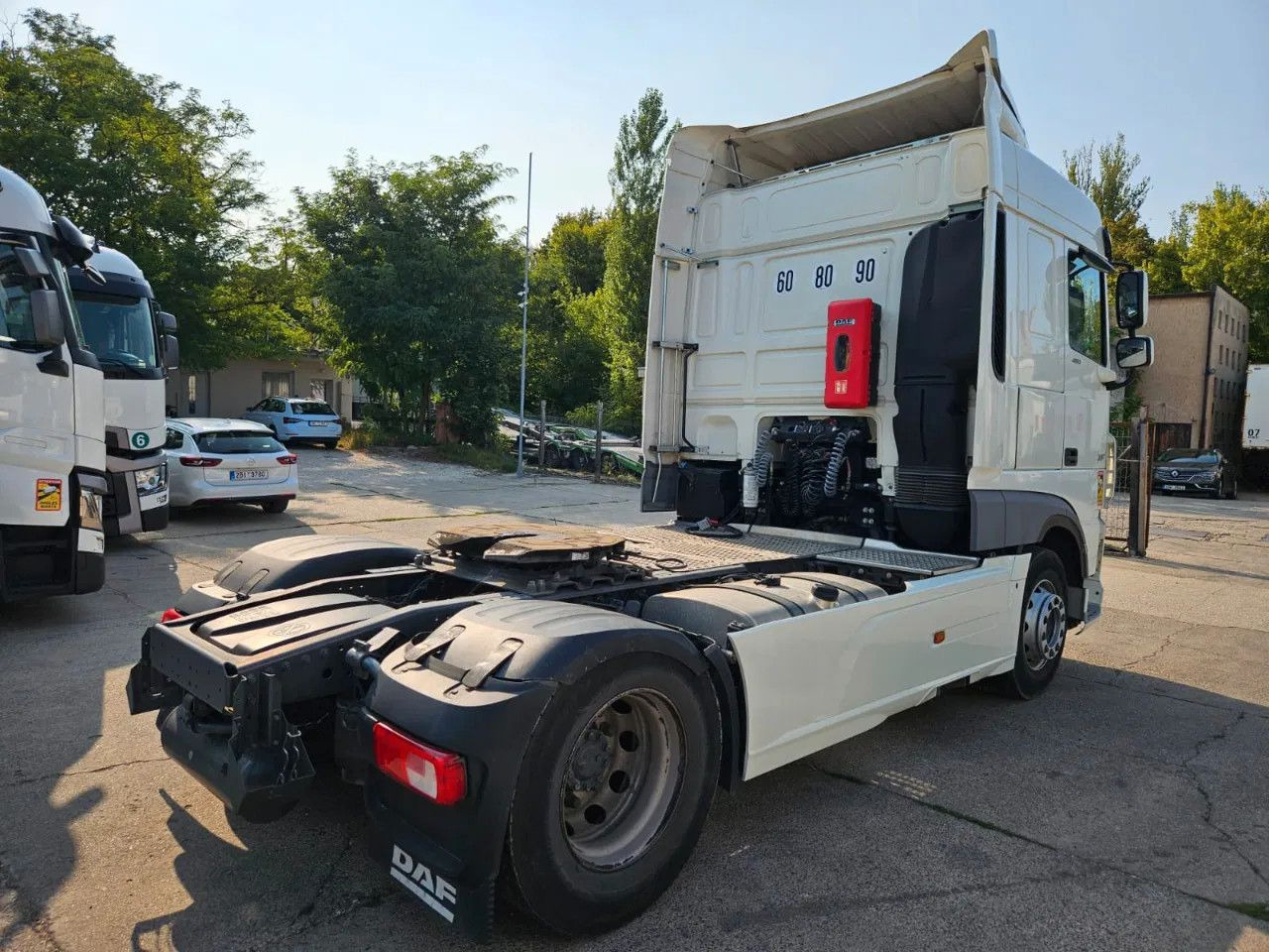 DAF XF 480 SC-Standard-Intarder-StandKlima-2 Units - Vlačilec: slika 4 DAF XF 480 SC-Standard-Intarder-StandKlima-2 Units - Vlačilec: slika 4