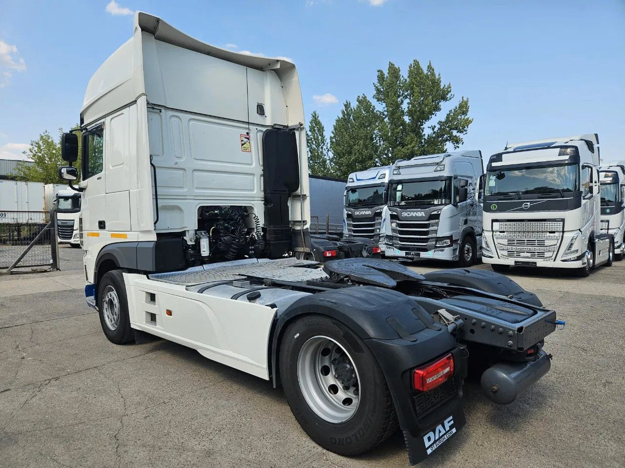 DAF XF 480 SSC Intarder Standklima Full Spoiler - Vlačilec: slika 4 DAF XF 480 SSC Intarder Standklima Full Spoiler - Vlačilec: slika 4