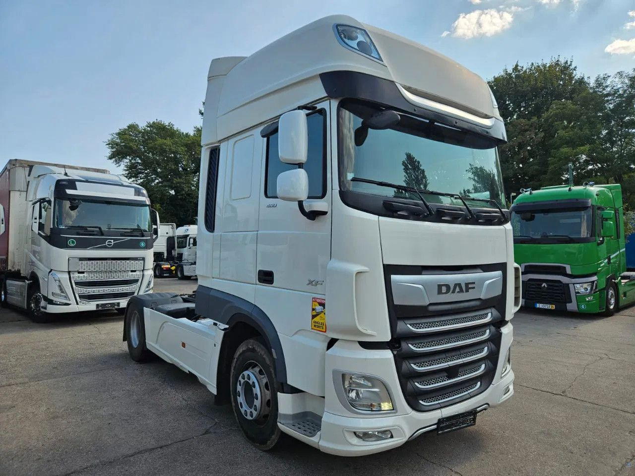 DAF XF 480 SSC-Standard-StandKlima-4 Units-4 new tir - Vlačilec: slika 2 DAF XF 480 SSC-Standard-StandKlima-4 Units-4 new tir - Vlačilec: slika 2