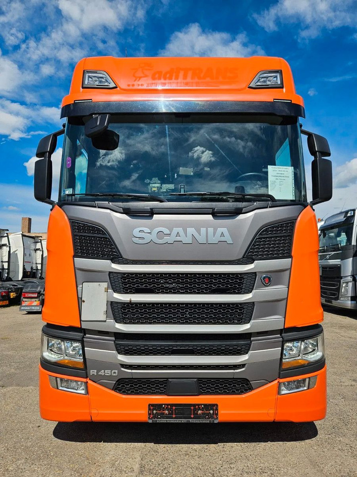 Scania R450 PTO, Standklima, Navi, New Smart2 tachograp - Vlačilec: slika 3 Scania R450 PTO, Standklima, Navi, New Smart2 tachograp - Vlačilec: slika 3