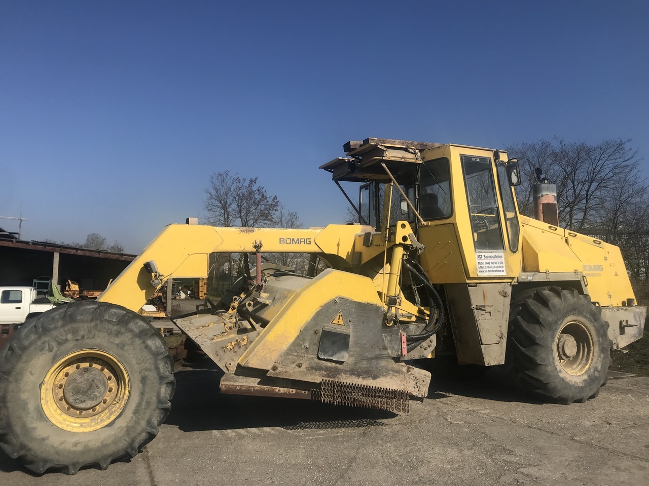 BOMAG MPH 122-2 - Stabilizator tal: slika 1 BOMAG MPH 122-2 - Stabilizator tal: slika 1