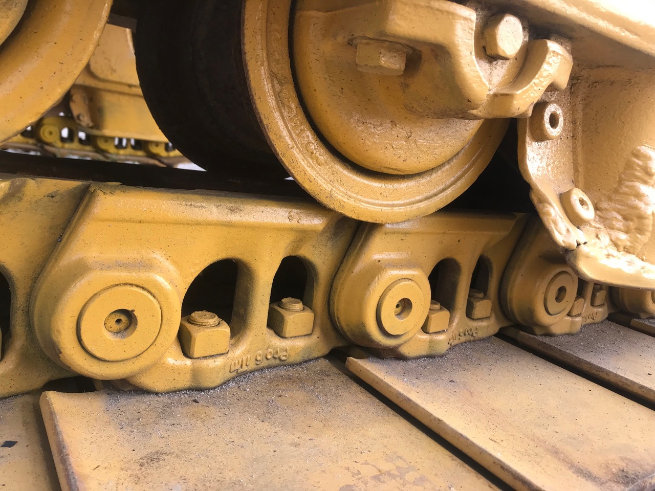 KOMATSU D65EX-12 mit Ripperventil - Buldožer: slika 5 KOMATSU D65EX-12 mit Ripperventil - Buldožer: slika 5