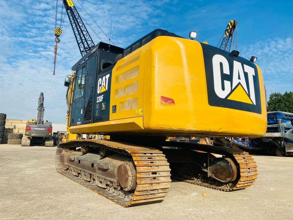 CAT 330 fln  lizing CAT 330 fln: slika 6