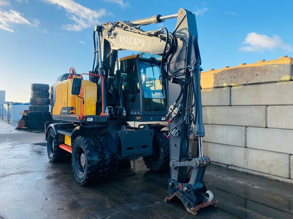 Volvo EWR 150 E - Bager na kolesih: slika 4 Volvo EWR 150 E - Bager na kolesih: slika 4