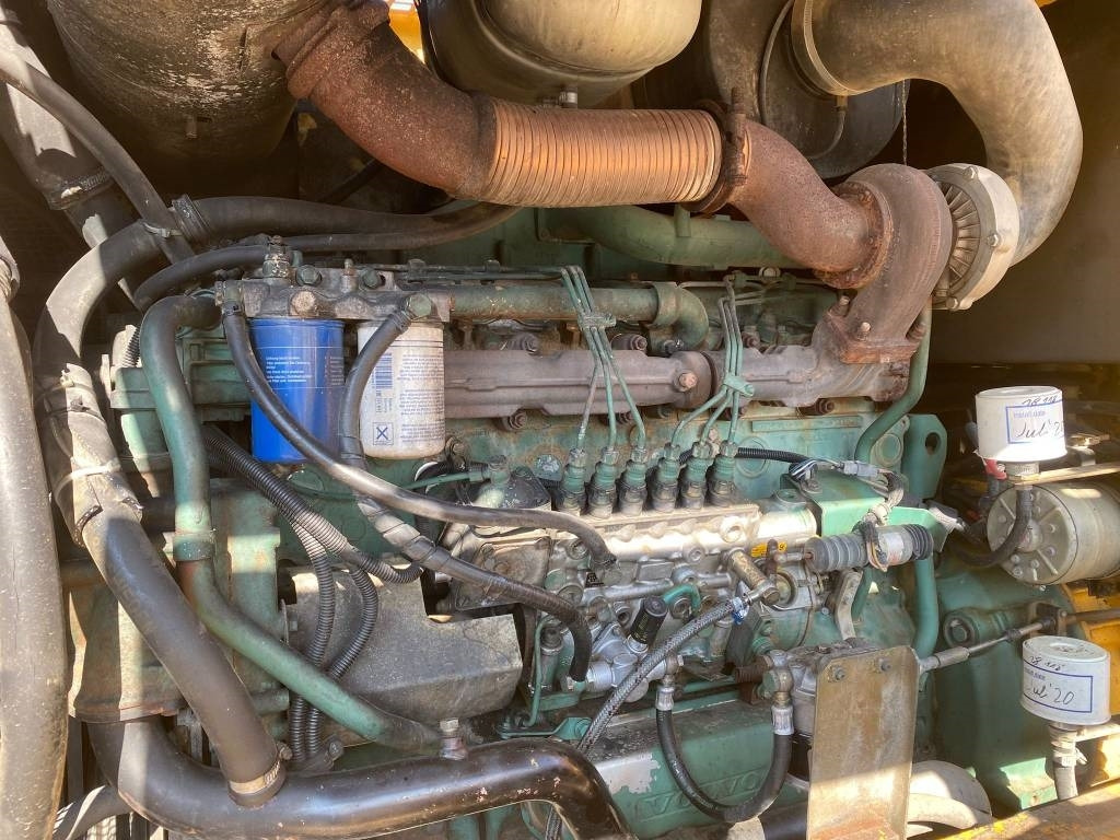 Kolesni nakladalec Volvo L 120 C: slika 6