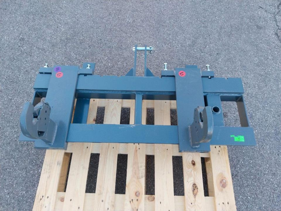 Adapter Weidemann Hoflader auf 3 Punkt Kat II Palettengabel Euro - Vilice: slika 2 Adapter Weidemann Hoflader auf 3 Punkt Kat II Palettengabel Euro - Vilice: slika 2