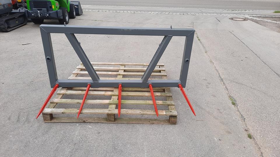 Ballenspieß Ballengabel Rundballengabel Quaderballenspieß Euro - Oprema za silos: slika 2 Ballenspieß Ballengabel Rundballengabel Quaderballenspieß Euro - Oprema za silos: slika 2