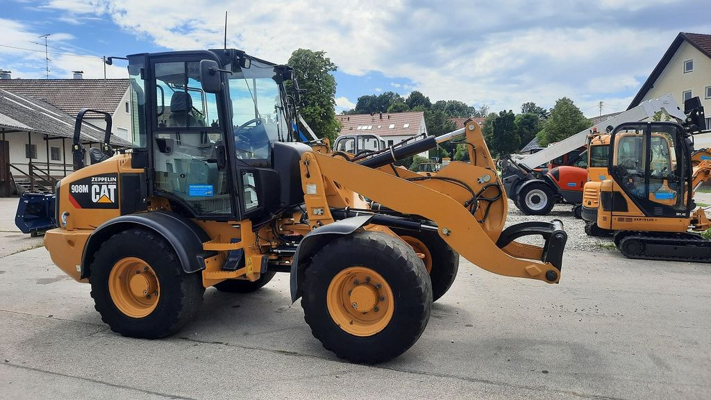 CAT 908M - Kolesni nakladalec: slika 3 CAT 908M - Kolesni nakladalec: slika 3