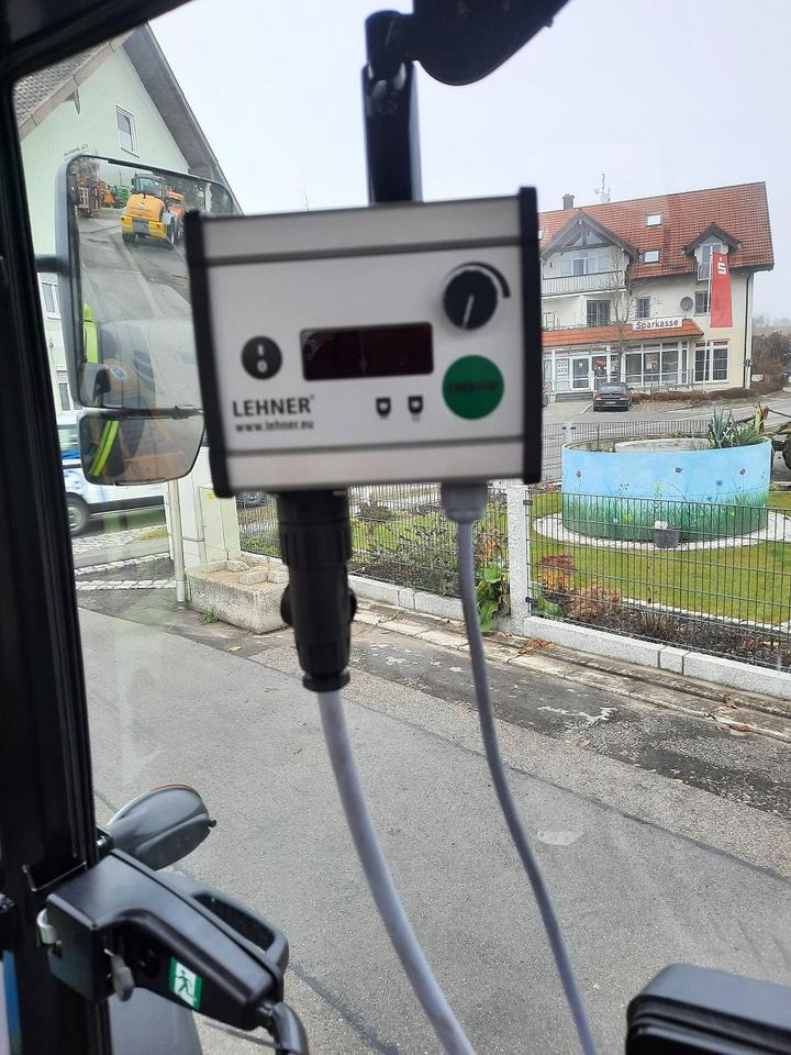 Lehner Polaro 250 Streuer Salzstreuer Radlader Winterdienst Case - Posipalnik peska/ Soli: slika 5 Lehner Polaro 250 Streuer Salzstreuer Radlader Winterdienst Case - Posipalnik peska/ Soli: slika 5