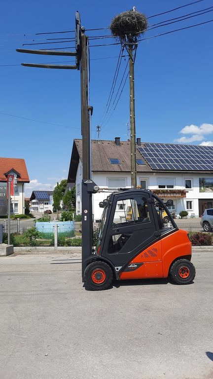 Linde H30D Triplex sehr schön - Diesel viličar: slika 1 Linde H30D Triplex sehr schön - Diesel viličar: slika 1