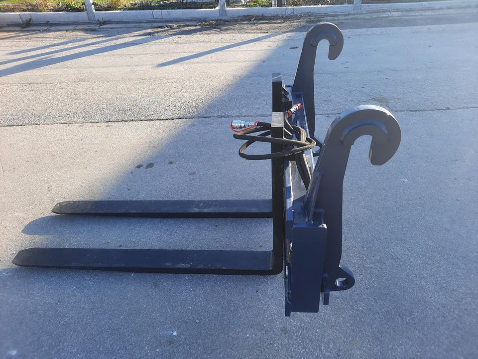 Palettengabel mit hydraulisch verstellb. Zinken Volvo Aufnahme - Vilice: slika 1 Palettengabel mit hydraulisch verstellb. Zinken Volvo Aufnahme - Vilice: slika 1
