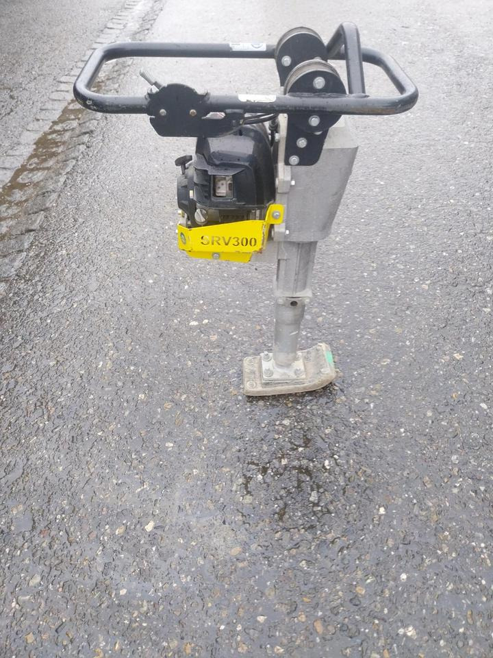 Weber SRV 300 II Stampfer Frosch Verdichter Rüttelplatte - Nabijač: slika 4 Weber SRV 300 II Stampfer Frosch Verdichter Rüttelplatte - Nabijač: slika 4