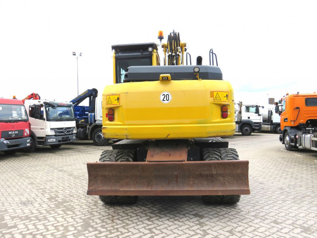 KOMATSU HANOMAG KOMATSU HANOMAG Mobilbagger Bagger PW 148 - 8 6.824h Deutsch top - Bager na kolesih: slika 5 KOMATSU HANOMAG KOMATSU HANOMAG Mobilbagger Bagger PW 148 - 8 6.824h Deutsch top - Bager na kolesih: slika 5