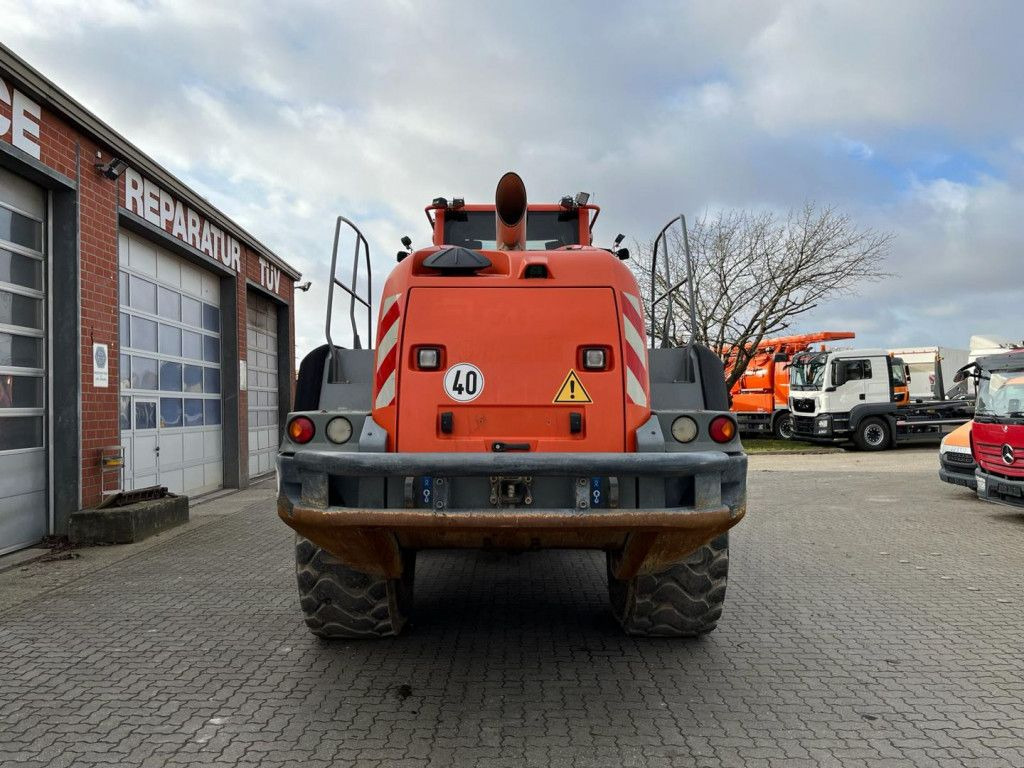 Liebherr Radlader L 566 Radlader - Kolesni nakladalec: slika 4 Liebherr Radlader L 566 Radlader - Kolesni nakladalec: slika 4
