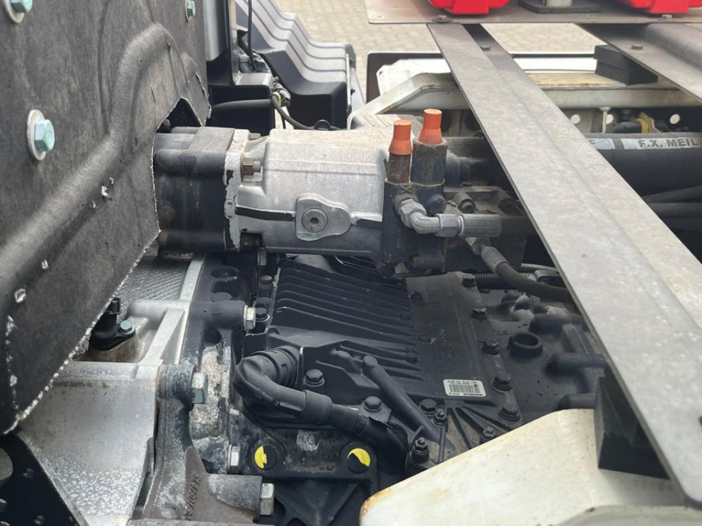 MAN TG-S 26.400 6x2 BL Absetzkipper Meiller Funk - Komunalni tovornjak: slika 4 MAN TG-S 26.400 6x2 BL Absetzkipper Meiller Funk - Komunalni tovornjak: slika 4