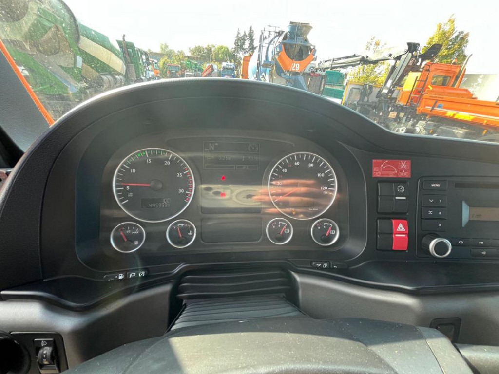 Kotalni prekucni tovornjak, Tovornjak z dvigalom MAN TG-S 26.400 6x4H-2 BL Abrollkipper mit Kran Lift Lenk: slika 11