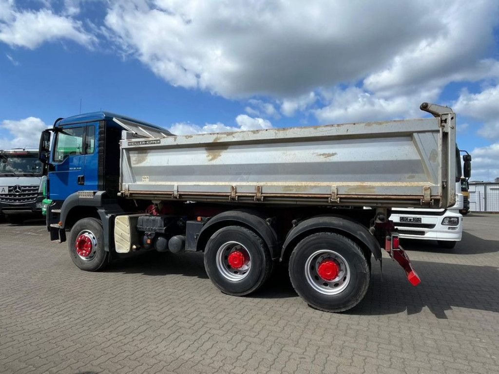 MAN TG-S 26.440 6x4 BB 3-Achs Kipper MeillerSchalter MAN TG-S 26.440 6x4 BB 3-Achs Kipper MeillerSchalter - Tovornjak prekucnik: slika 5 MAN TG-S 26.440 6x4 BB 3-Achs Kipper MeillerSchalter MAN TG-S 26.440 6x4 BB 3-Achs Kipper MeillerSchalter - Tovornjak prekucnik: slika 5