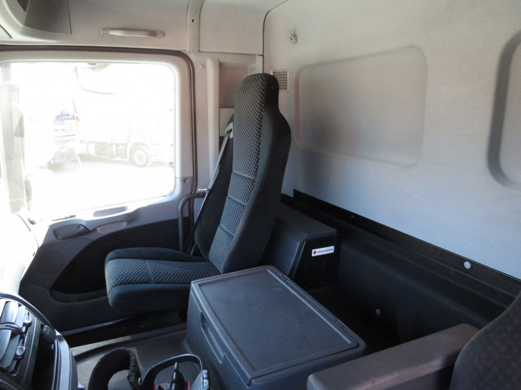 MERCEDES-BENZ Actros 2541 L6x2 Pritsche Heckkran Funk - Tovornjak s kesonom, Tovornjak z dvigalom: slika 3 MERCEDES-BENZ Actros 2541 L6x2 Pritsche Heckkran Funk - Tovornjak s kesonom, Tovornjak z dvigalom: slika 3