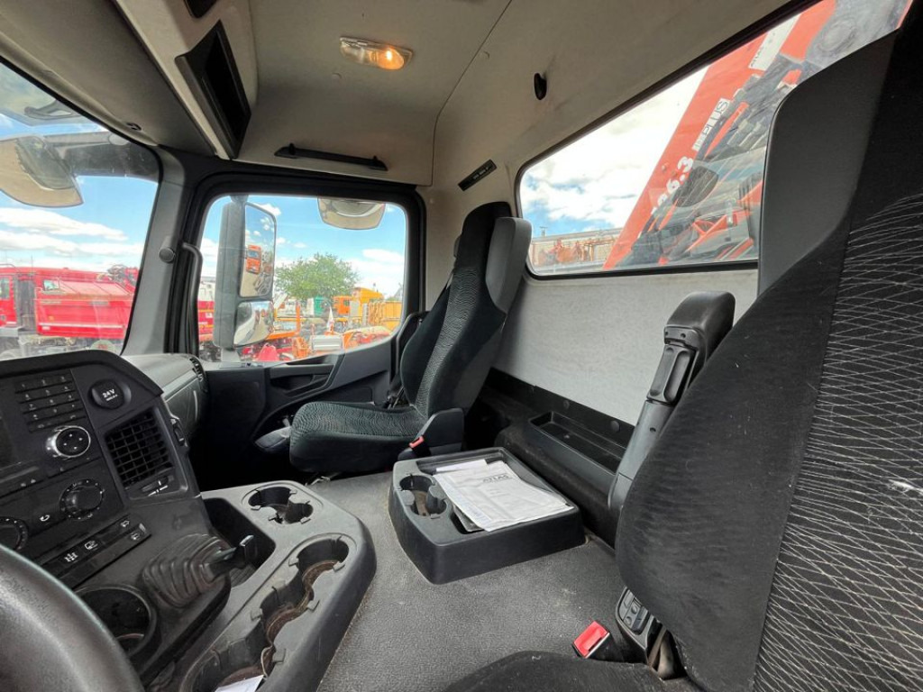 MERCEDES-BENZ Arocs 1835 K 2-Achs Kipper Kran Atlas 126.3 - Tovornjak prekucnik, Tovornjak z dvigalom: slika 4 MERCEDES-BENZ Arocs 1835 K 2-Achs Kipper Kran Atlas 126.3 - Tovornjak prekucnik, Tovornjak z dvigalom: slika 4