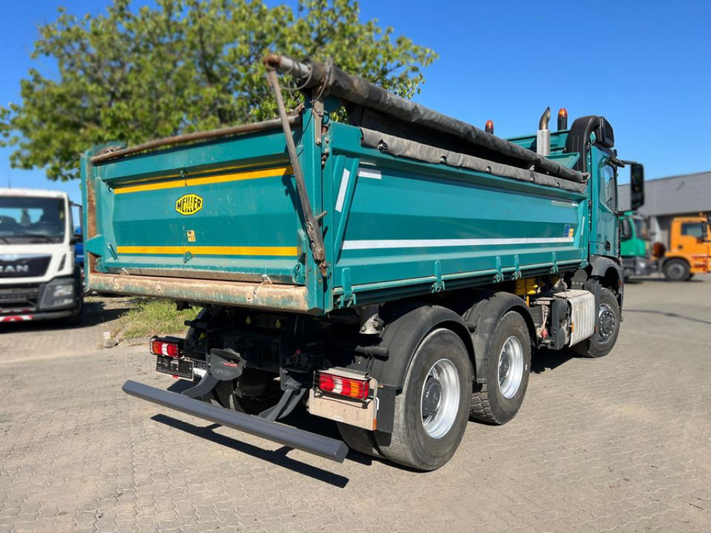 MERCEDES-BENZ Arocs 2636 6x6 HAD 3-Achs Allradkipper Meiller - Tovornjak prekucnik: slika 4 MERCEDES-BENZ Arocs 2636 6x6 HAD 3-Achs Allradkipper Meiller - Tovornjak prekucnik: slika 4