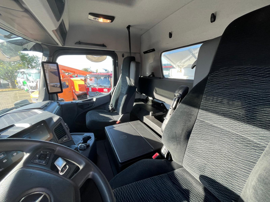 MERCEDES-BENZ Arocs 2645 K 6x4 3-Achs Kipper gr. Meiller Bordmatik 2 Stempel - Tovornjak prekucnik: slika 3 MERCEDES-BENZ Arocs 2645 K 6x4 3-Achs Kipper gr. Meiller Bordmatik 2 Stempel - Tovornjak prekucnik: slika 3