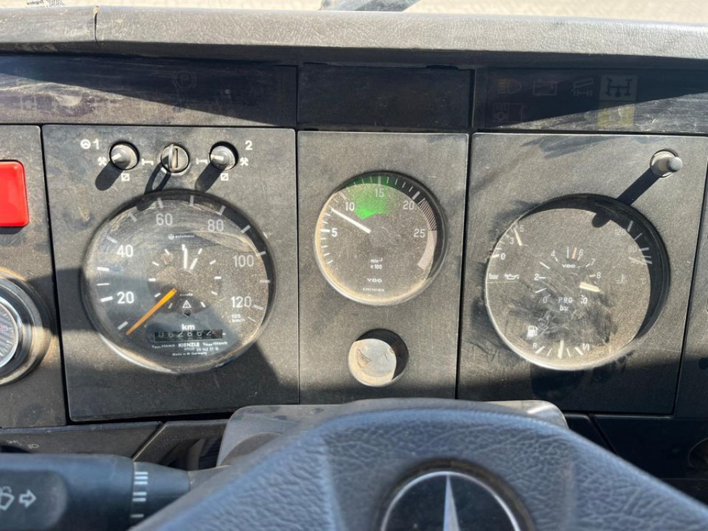 Tovornjak prekucnik MERCEDES-BENZ SK 3535 AK 8x8 4 Achs Muldenkipper Meiller Deutsch: slika 8 Tovornjak prekucnik MERCEDES-BENZ SK 3535 AK 8x8 4 Achs Muldenkipper Meiller Deutsch: slika 8