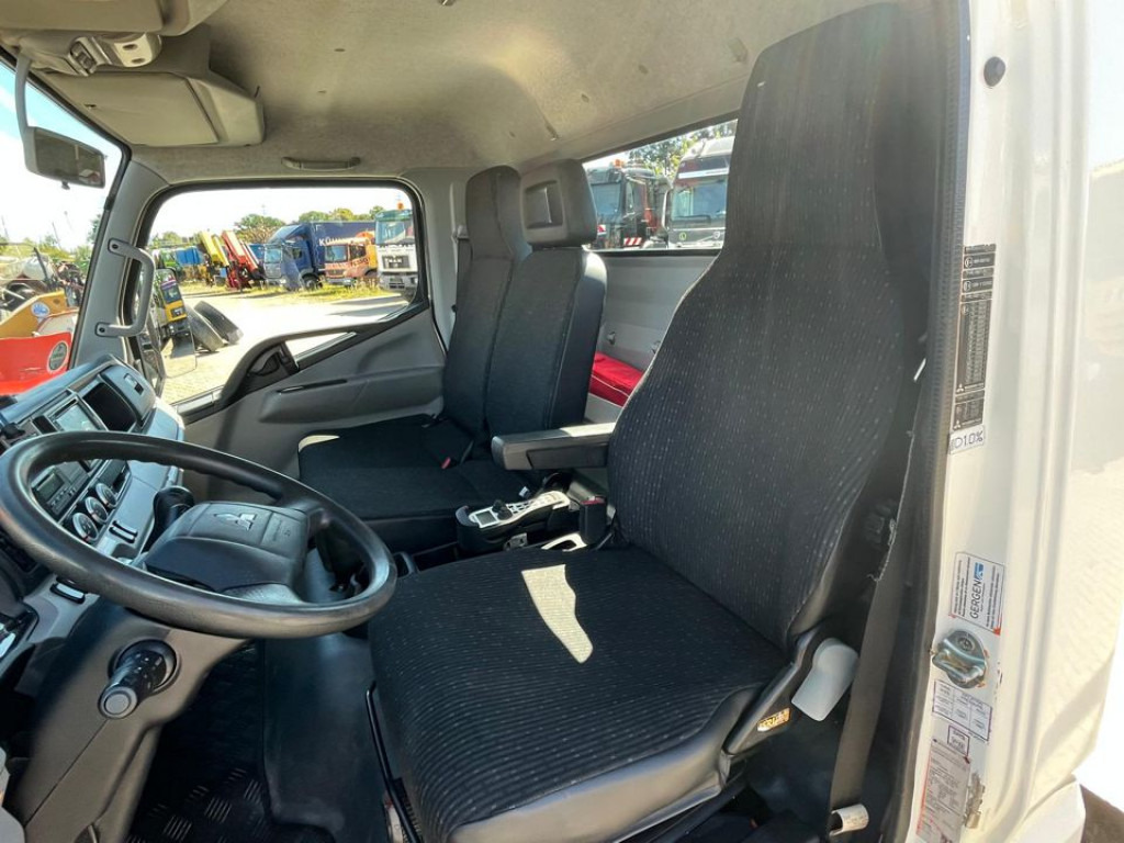 MITSUBISHI (J) Canter Fuso 7C18 Absetzkipper Tele verbreiterbar - Komunalni tovornjak: slika 2 MITSUBISHI (J) Canter Fuso 7C18 Absetzkipper Tele verbreiterbar - Komunalni tovornjak: slika 2