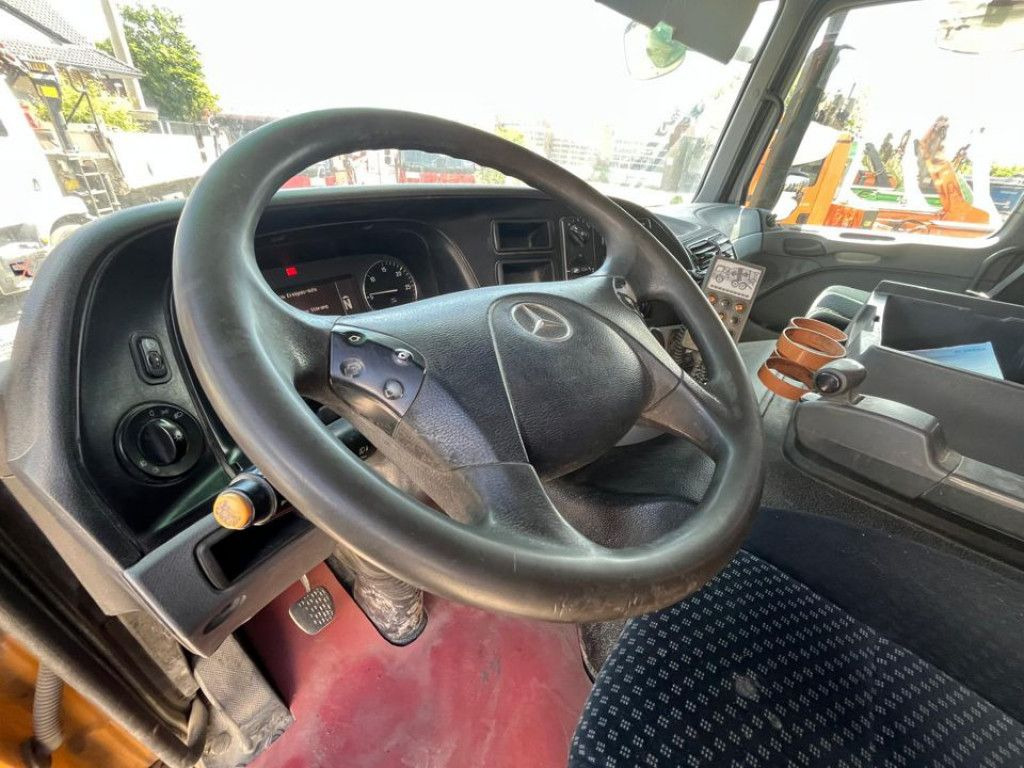 Mercedes-Benz Actros 3241 B 8x4 Betonmischer Liebherr, Deutsc - Kotalni prekucni tovornjak: slika 5 Mercedes-Benz Actros 3241 B 8x4 Betonmischer Liebherr, Deutsc - Kotalni prekucni tovornjak: slika 5