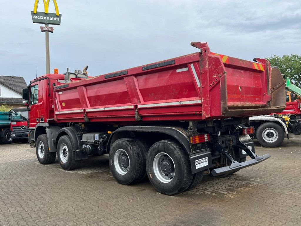 Mercedes-Benz Actros 4141 K 8x4 4-Achs Kipper Bordmatik Meille - Tovornjak prekucnik: slika 4 Mercedes-Benz Actros 4141 K 8x4 4-Achs Kipper Bordmatik Meille - Tovornjak prekucnik: slika 4