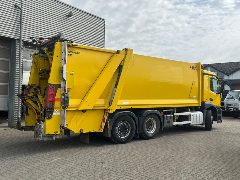 Mercedes-Benz Antos 2533 L/6x2/ENA Müllwagen Zoeller + Schüttu - Smetarski tovornjak: slika 5 Mercedes-Benz Antos 2533 L/6x2/ENA Müllwagen Zoeller + Schüttu - Smetarski tovornjak: slika 5