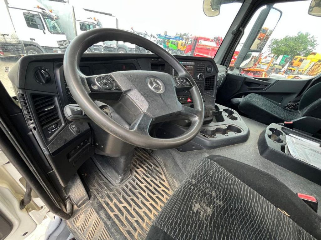 Mercedes-Benz Arocs 1835 K 2-Achs Kipper Kran Atlas 126.3 - Tovornjak prekucnik, Tovornjak z dvigalom: slika 5 Mercedes-Benz Arocs 1835 K 2-Achs Kipper Kran Atlas 126.3 - Tovornjak prekucnik, Tovornjak z dvigalom: slika 5