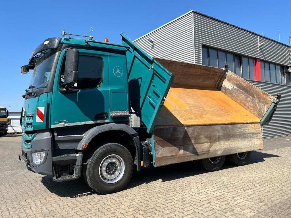 Mercedes-Benz Arocs 2648 6x4 3-Achs Kipper Bordmatik - Tovornjak prekucnik: slika 3 Mercedes-Benz Arocs 2648 6x4 3-Achs Kipper Bordmatik - Tovornjak prekucnik: slika 3