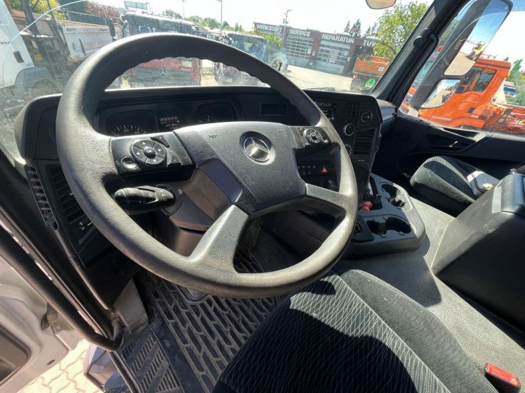 Mercedes-Benz Arocs 3240 B 8x4 4 Achs Muldenkipper Meiller - Tovornjak prekucnik: slika 5 Mercedes-Benz Arocs 3240 B 8x4 4 Achs Muldenkipper Meiller - Tovornjak prekucnik: slika 5