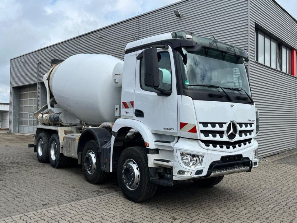 Mercedes-Benz Arocs 3240 B 8x4 Betonmischer Deutsch Top AP Ach - Avtomešalec: slika 2 Mercedes-Benz Arocs 3240 B 8x4 Betonmischer Deutsch Top AP Ach - Avtomešalec: slika 2