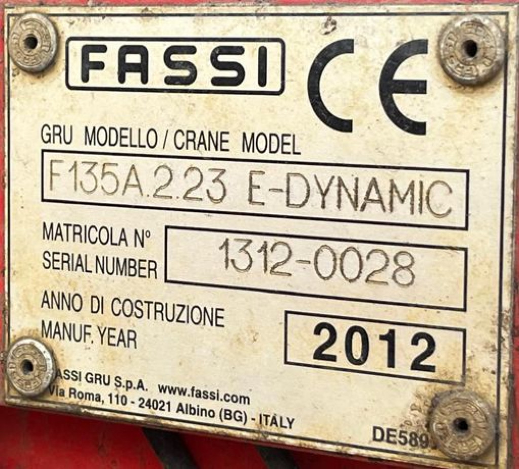 VOLVO (S) Truck FM 330 4x4 Pritsche Kran Singelreifen Funkfernbedienung - Tovornjak s kesonom, Tovornjak z dvigalom: slika 4 VOLVO (S) Truck FM 330 4x4 Pritsche Kran Singelreifen Funkfernbedienung - Tovornjak s kesonom, Tovornjak z dvigalom: slika 4