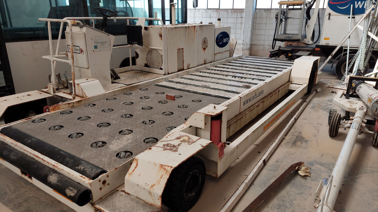 CLT-8 speedloader FMC - Nakladalnik zabojnikov/ Palet: slika 5 CLT-8 speedloader FMC - Nakladalnik zabojnikov/ Palet: slika 5