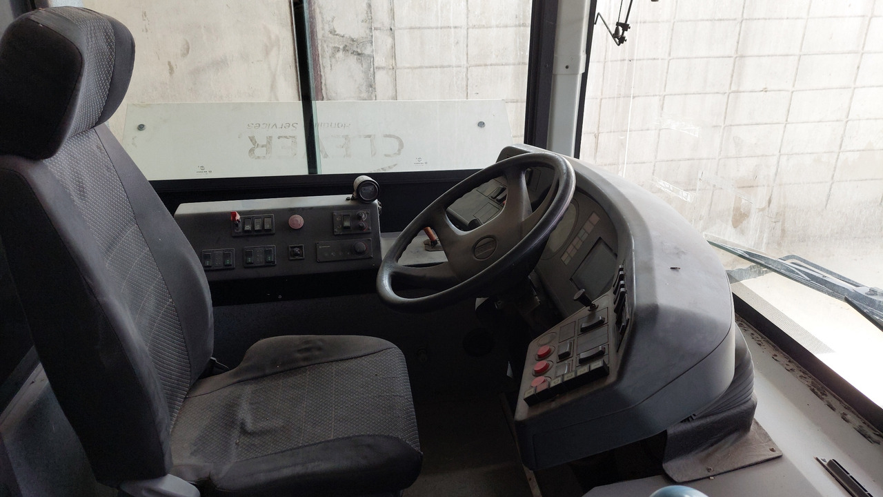 Iveco Noge Aertour Aircraft Passenger Bus - Letališki avtobus: slika 3 Iveco Noge Aertour Aircraft Passenger Bus - Letališki avtobus: slika 3