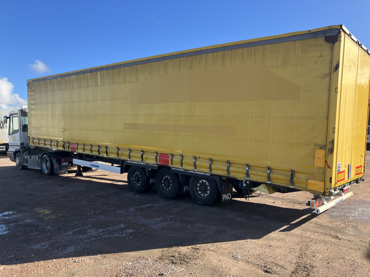 KRONE MEGA CURTAIN - LIFTING ROOF - HUCKEPACK - Polprikolica s ponjavo: slika 5 KRONE MEGA CURTAIN - LIFTING ROOF - HUCKEPACK - Polprikolica s ponjavo: slika 5