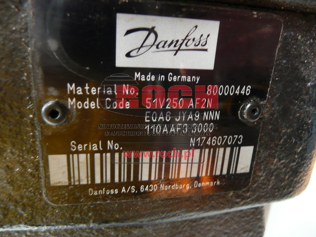 DANFOSS 80000446 51V250AF2N E0A6 JYA9 NNN 110AAF3 3000 - Hidravlični motor: slika 2 DANFOSS 80000446 51V250AF2N E0A6 JYA9 NNN 110AAF3 3000 - Hidravlični motor: slika 2