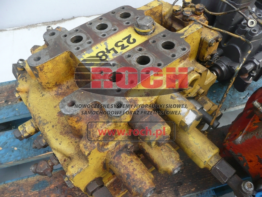KOMATSU - Hidravlični ventil za Gradbeni stroj: slika 1 KOMATSU - Hidravlični ventil za Gradbeni stroj: slika 1