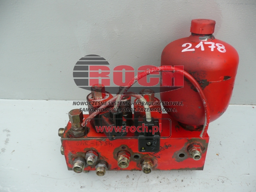 KOŚĆ + CEWKI SV4-10-3-0-24DC 24VDC + PRV1-10 + HYDROAKUMULATOR HYDAC 0,7L - Hidravlični ventil za Kolesni nakladalec: slika 1 KOŚĆ + CEWKI SV4-10-3-0-24DC 24VDC + PRV1-10 + HYDROAKUMULATOR HYDAC 0,7L - Hidravlični ventil za Kolesni nakladalec: slika 1