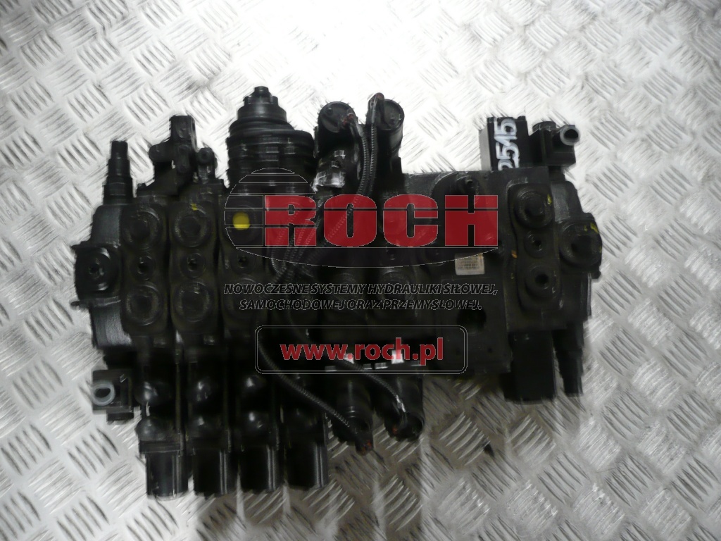 MANITOU 113700097 TM1700053013 R.52536374 113700081 IPC403030/003 R.52508817 - 7 SEKCYJNY - Hidravlični ventil: slika 1 MANITOU 113700097 TM1700053013 R.52536374 113700081 IPC403030/003 R.52508817 - 7 SEKCYJNY - Hidravlični ventil: slika 1