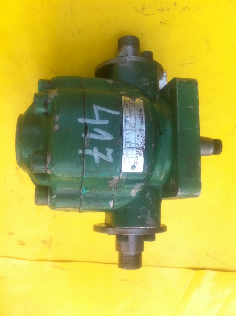 SPERRY VICKERS GMC3-20-H11F-11 - Hidravlični motor: slika 1 SPERRY VICKERS GMC3-20-H11F-11 - Hidravlični motor: slika 1