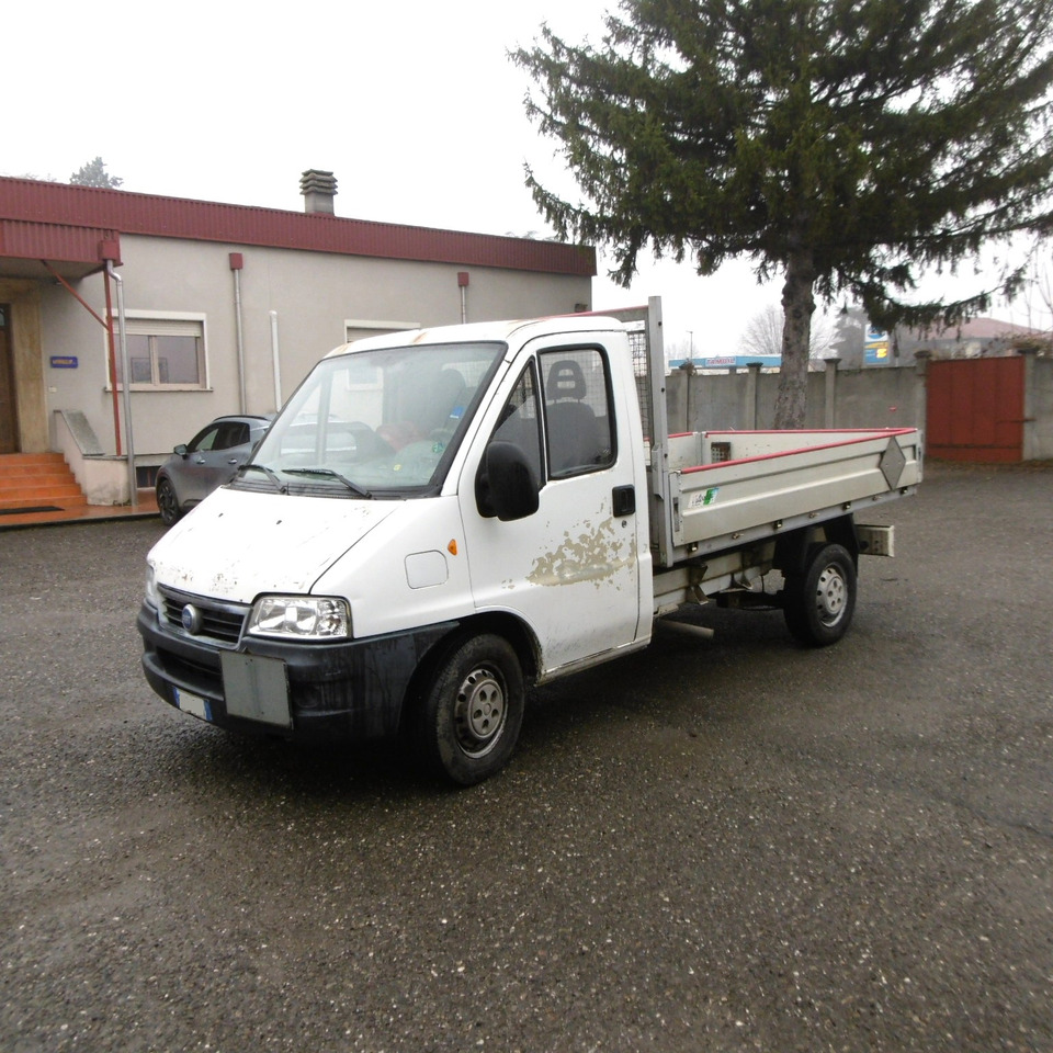 FIAT Ducato 35.12 - Dostavno vozilo s kesonom: slika 3 FIAT Ducato 35.12 - Dostavno vozilo s kesonom: slika 3