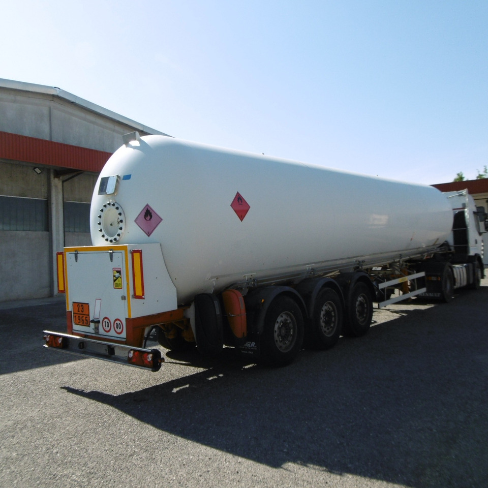 OMSP MACOLA LPG - Polprikolica cisterna: slika 2 OMSP MACOLA LPG - Polprikolica cisterna: slika 2
