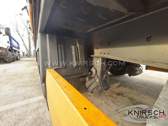 KRONE SDP27 Mega Liner / Lift / XL / Getränke / Daimler - Prikolica s ponjavo: slika 2 KRONE SDP27 Mega Liner / Lift / XL / Getränke / Daimler - Prikolica s ponjavo: slika 2