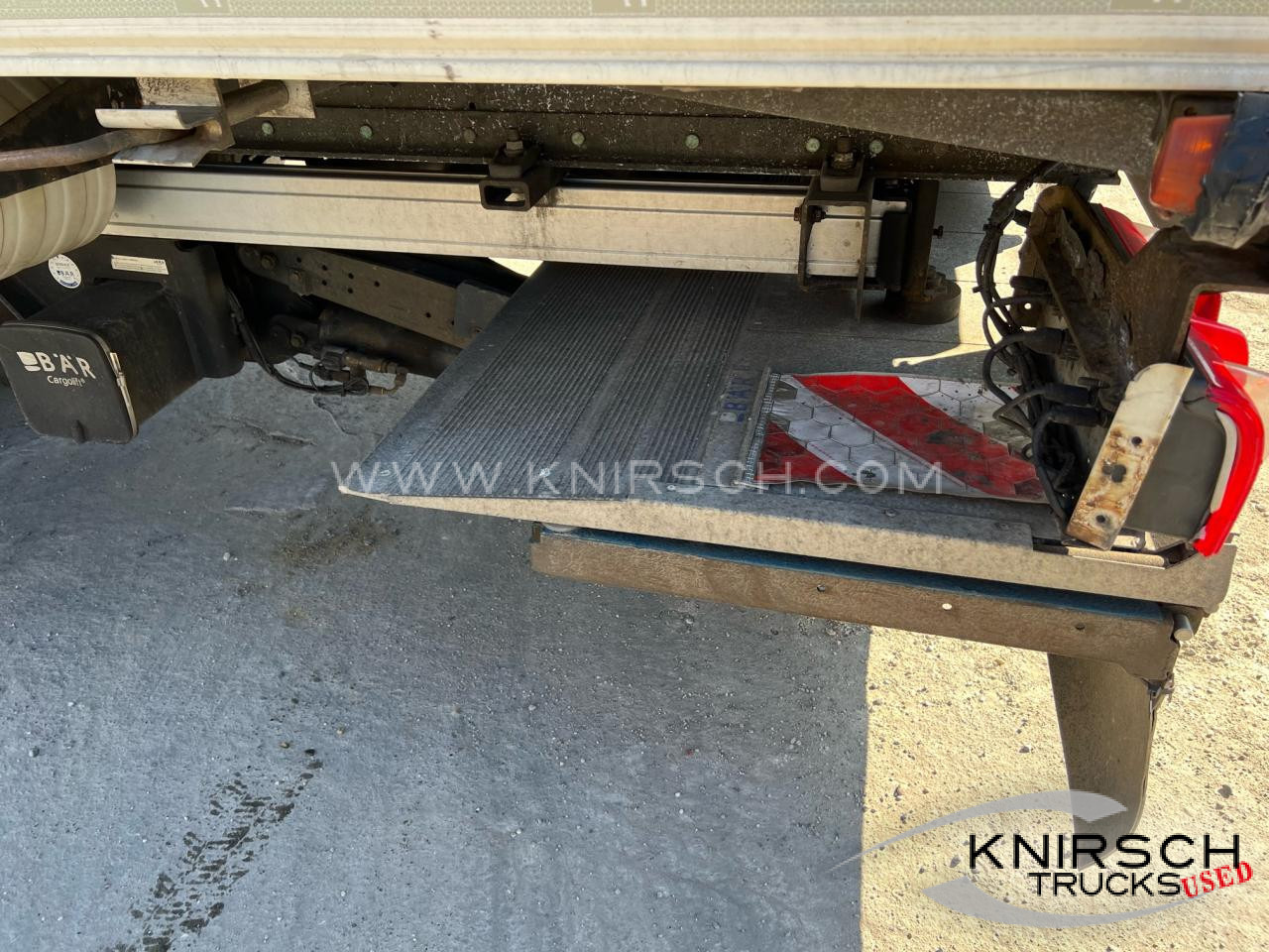SCHMITZ SKO 24 Doppelstock, LBW 2000 kg, Liftachse - Izotermična polprikolica: slika 3 SCHMITZ SKO 24 Doppelstock, LBW 2000 kg, Liftachse - Izotermična polprikolica: slika 3
